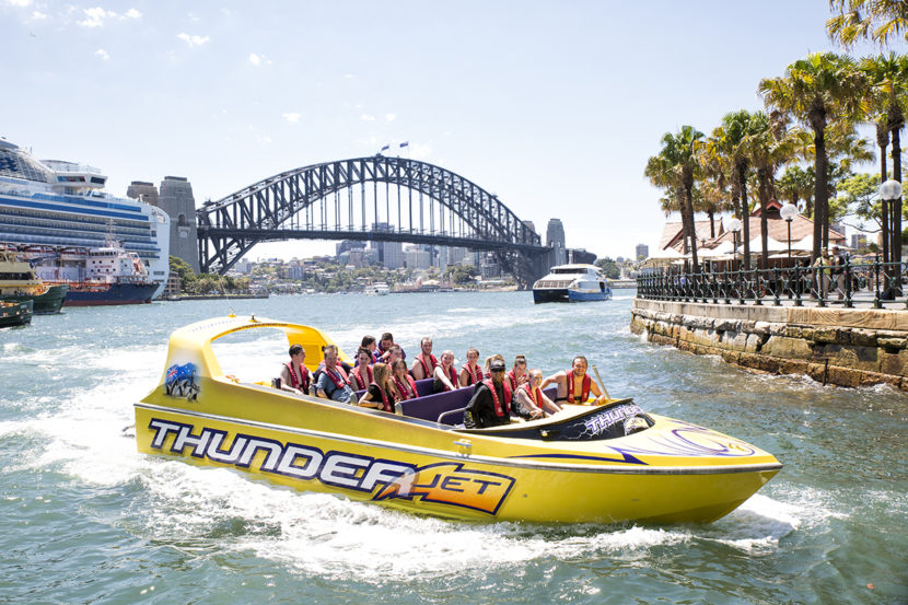 Ozintro Speedboat Australia Real Aussie - Top 5 Reasons to Book Your Australian Adventure with a Premier Aussie Specialist