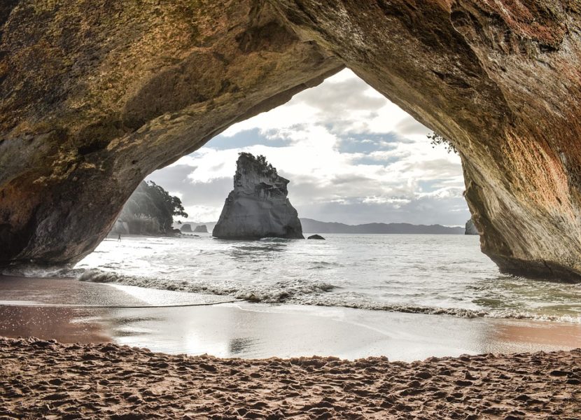 new-zealand-North-Island-coromandel-cathedral-cove